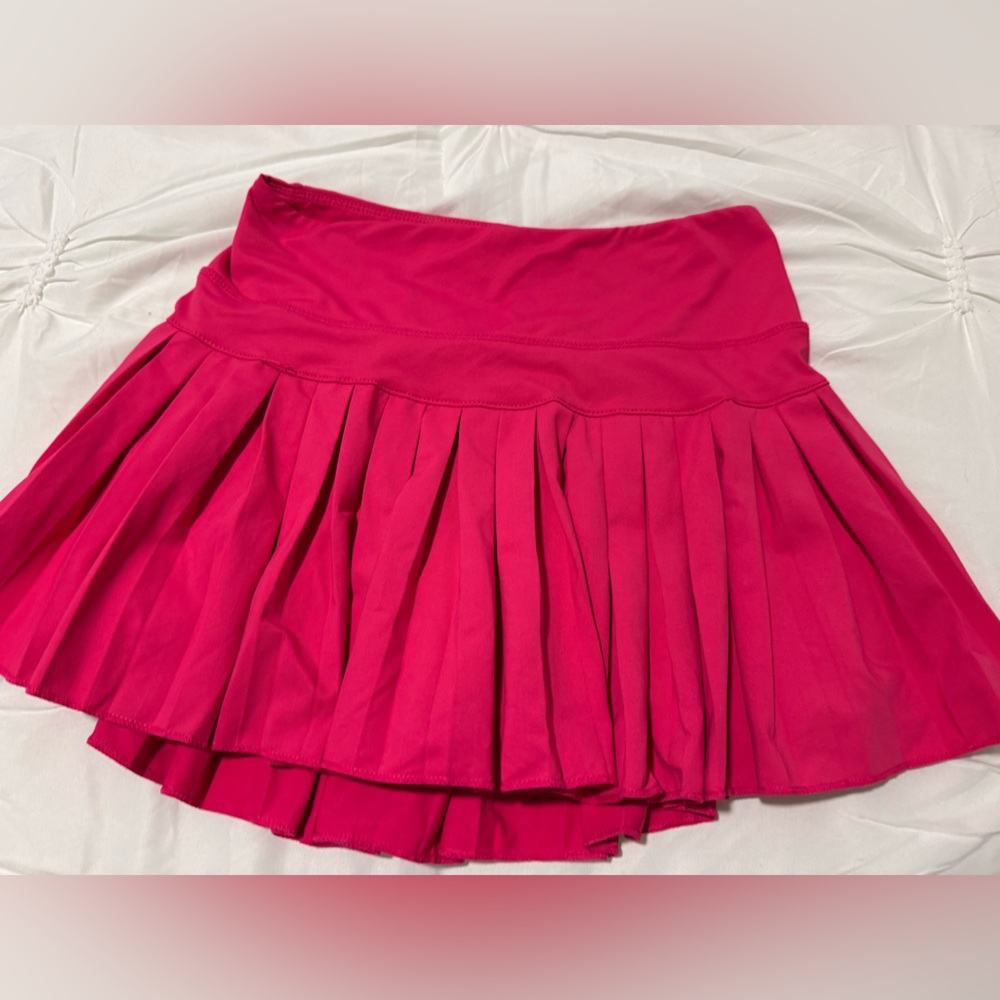 Gold Hinge Pleated Active Skirt – Hot Pink